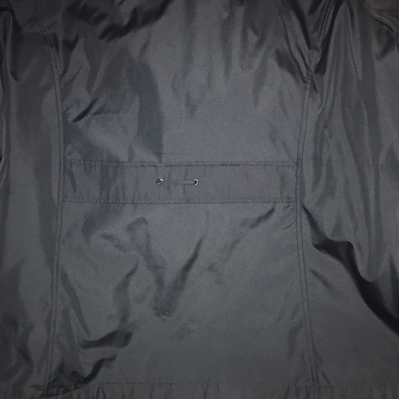 Weatherproof jacket - Picture 13 of 16